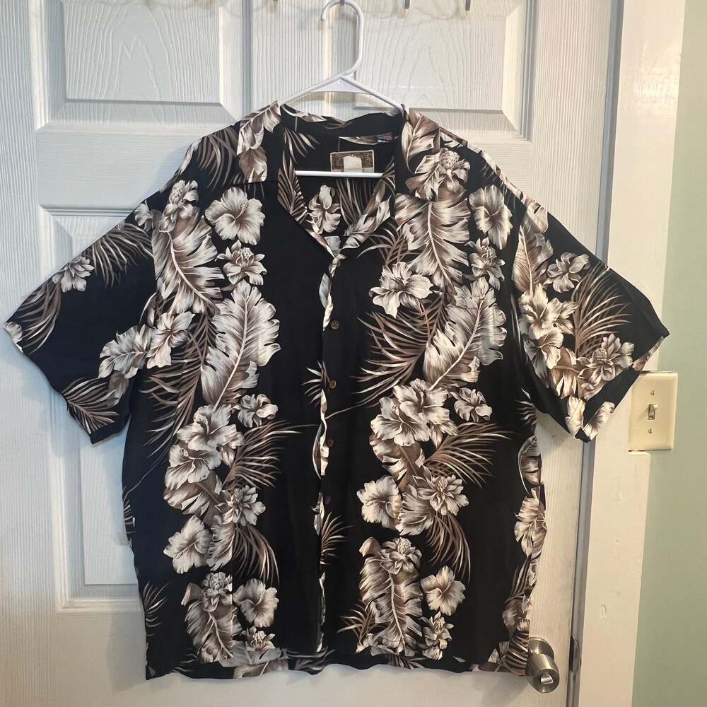 Kalaheo Hawaiian Aloha Shirt XL Made in Hawaii Brown Black White Rayon Tropical